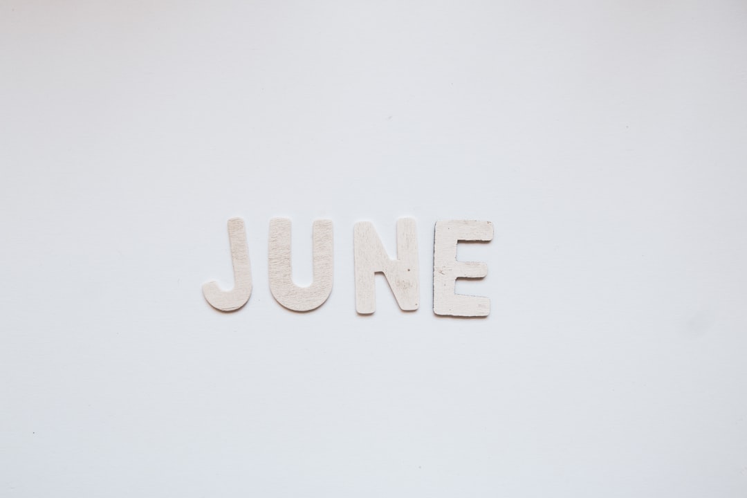 Google Calendar vs. Outlook for Appointment Scheduling: Which is Better?